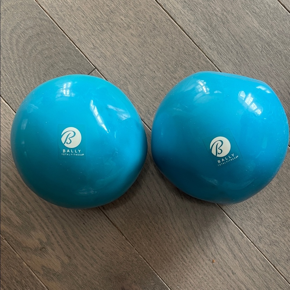 Bally Total Fitness Two Pack Toning Ball. Exercise Balls. Soft Weight Balls.